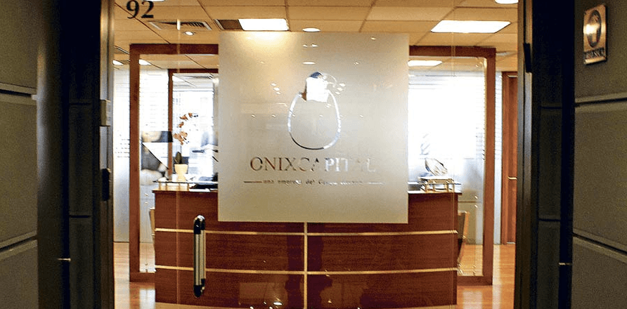 Kantor PT Onix Capital Tbk