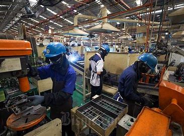 Proses Produksi PT Selamat Sempurna Tbk